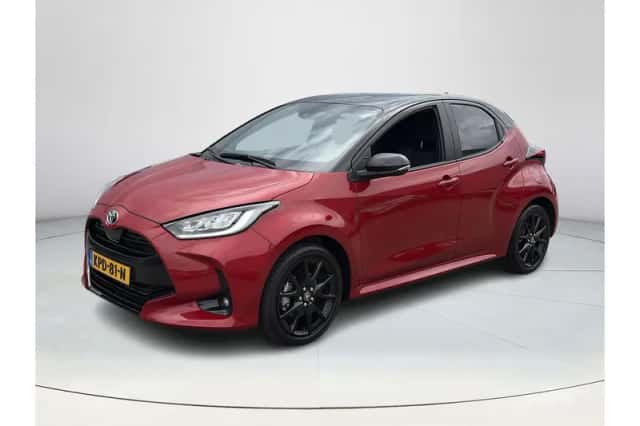 Toyota Yaris (2024) thumbnail 1
