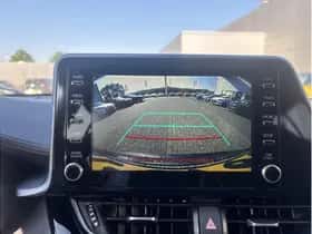 Toyota C-HR (2020) thumbnail 21