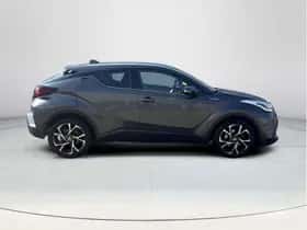 Toyota C-HR (2020) thumbnail 7