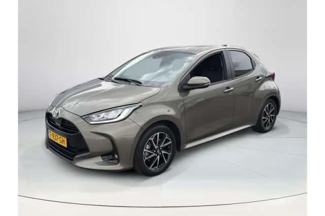 Toyota Yaris (2023) thumbnail 1
