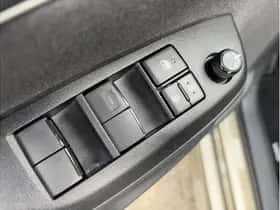 Toyota Yaris (2023) thumbnail 14