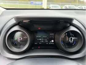 Toyota Yaris (2023) thumbnail 24
