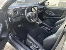 Toyota Yaris (2024) thumbnail 13