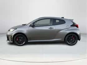 Toyota Yaris (2024) thumbnail 3
