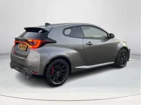 Toyota Yaris (2024) thumbnail 6