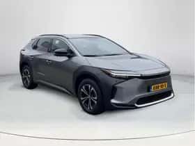 Toyota bZ4X (2026) thumbnail 7