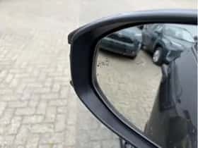 Toyota C-HR (2024) thumbnail 19