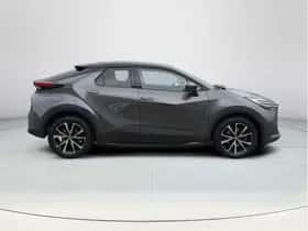 Toyota C-HR (2024) thumbnail 7