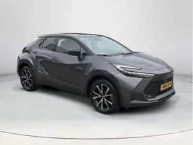 Toyota C-HR (2024) thumbnail 8