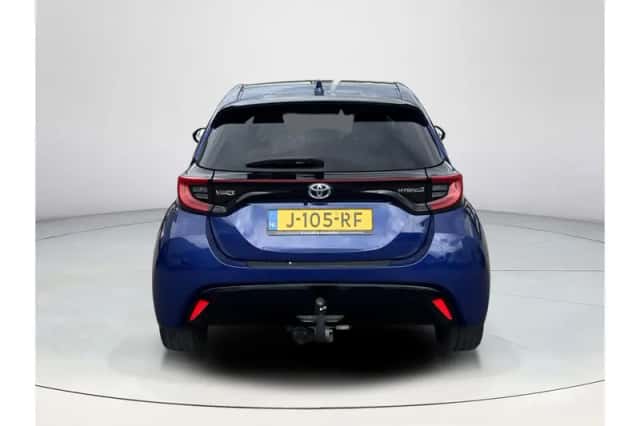 Toyota Yaris (2020) thumbnail 4