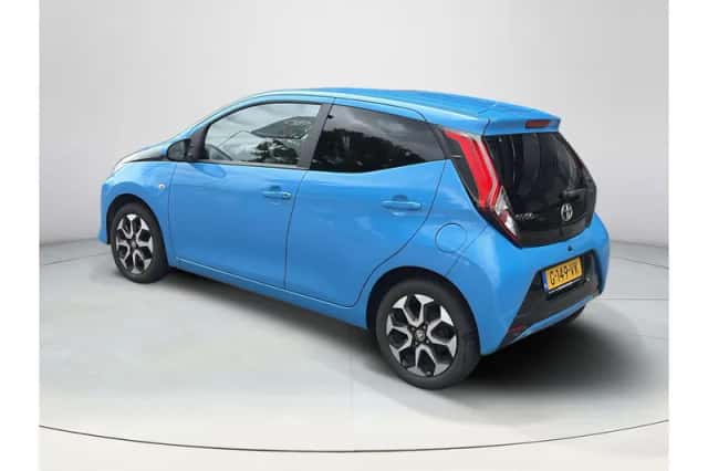 Toyota Aygo (2019) thumbnail 3