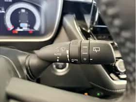 Toyota Corolla (2025) thumbnail 23
