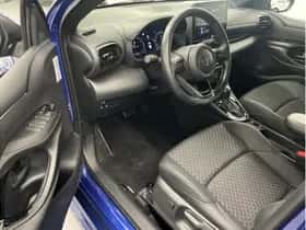 Toyota Yaris (2024) thumbnail 13