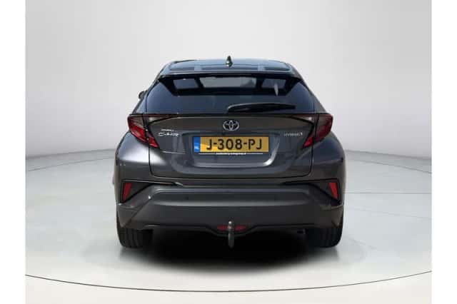 Toyota C-HR (2020) thumbnail 4