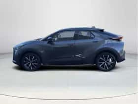 Toyota C-HR (2025) thumbnail 2