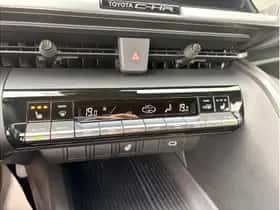 Toyota C-HR (2025) thumbnail 23
