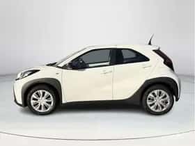 Toyota Aygo X (2024) thumbnail 2