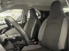 Toyota Aygo X (2024) thumbnail 11