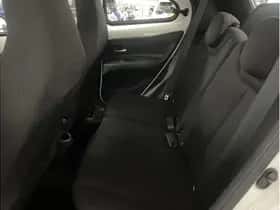 Toyota Aygo X (2024) thumbnail 13
