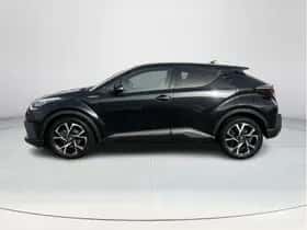 Toyota C-HR (2019) thumbnail 2
