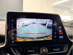 Toyota C-HR (2019) thumbnail 12
