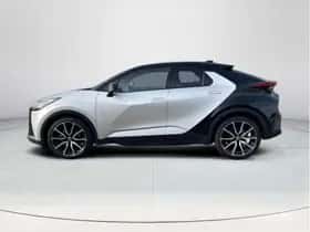 Toyota C-HR (2024) thumbnail 3