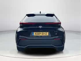 Toyota C-HR (2024) thumbnail 5