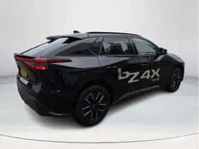 Toyota bZ4X (2025) thumbnail 5