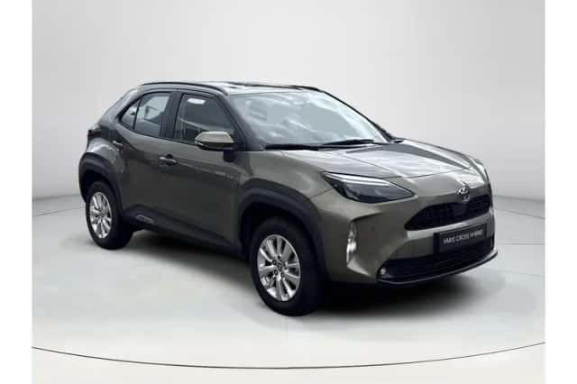 Toyota Yaris Cross (2025) thumbnail 3