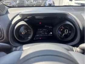 Toyota Yaris (2022) thumbnail 15