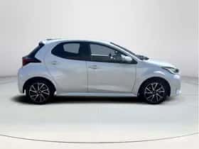 Toyota Yaris (2022) thumbnail 7