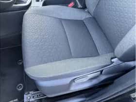 Toyota Yaris Cross (2023) thumbnail 14