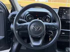 Toyota Yaris Cross (2023) thumbnail 16