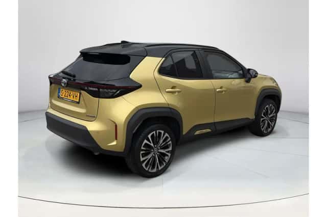 Toyota Yaris Cross (2023) thumbnail 5