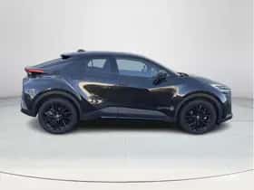 Toyota C-HR (2025) thumbnail 6