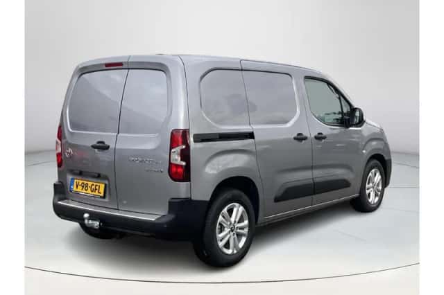 Toyota Proace (2025) thumbnail 5
