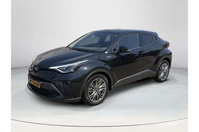 Toyota C-HR (2021) thumbnail 1