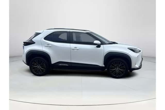 Toyota Yaris Cross (2024) thumbnail 6