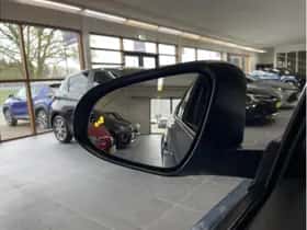 Toyota C-HR (2022) thumbnail 26