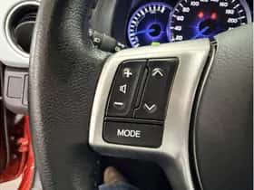 Toyota Yaris (2012) thumbnail 14