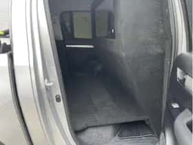 Toyota Hilux (2024) thumbnail 22