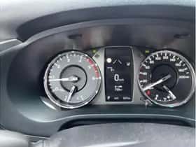 Toyota Hilux (2024) thumbnail 23