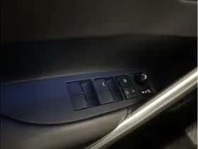 Toyota Corolla (2025) thumbnail 24