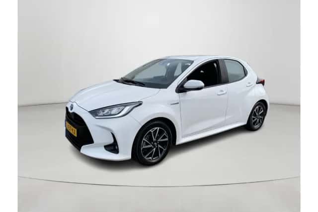 Toyota Yaris (2021) thumbnail 1