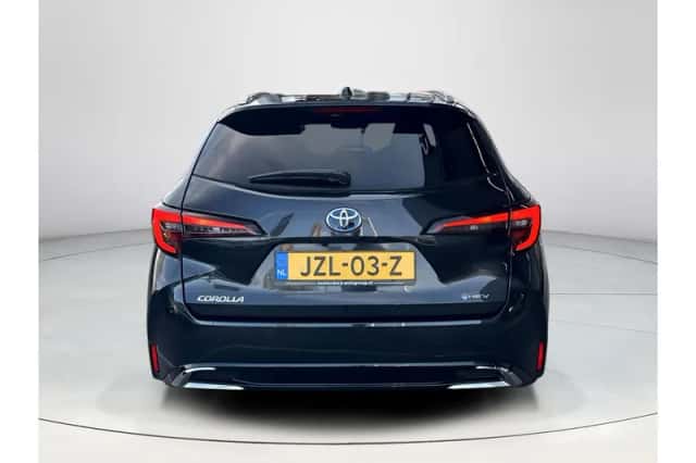 Toyota Corolla (2024) thumbnail 4