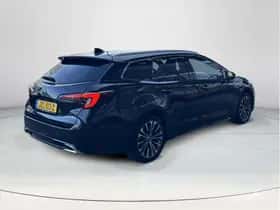 Toyota Corolla (2024) thumbnail 5