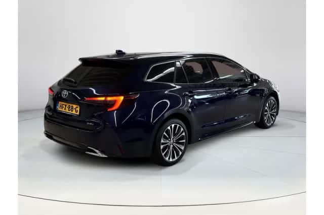 Toyota Corolla (2025) thumbnail 5