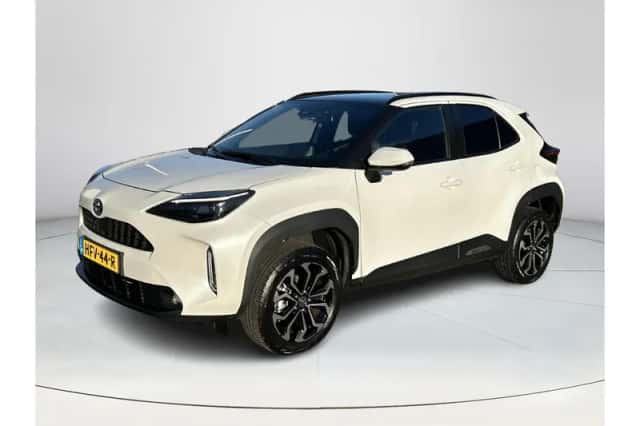 Toyota Yaris Cross (2024) thumbnail 1