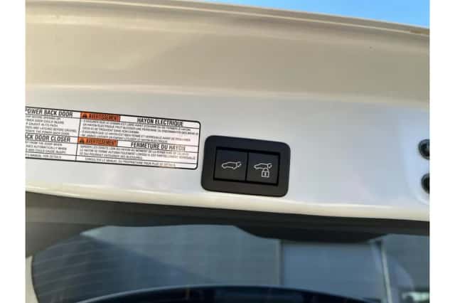 Toyota Yaris Cross (2024) thumbnail 6