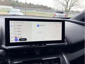 Toyota C-HR (2025) thumbnail 18